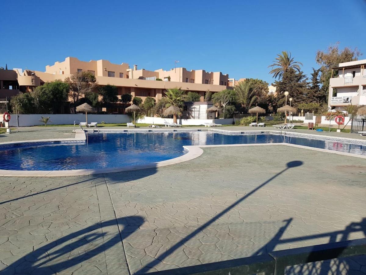 Casa Baja naturista con patio en primera linea! Vera Exterior foto