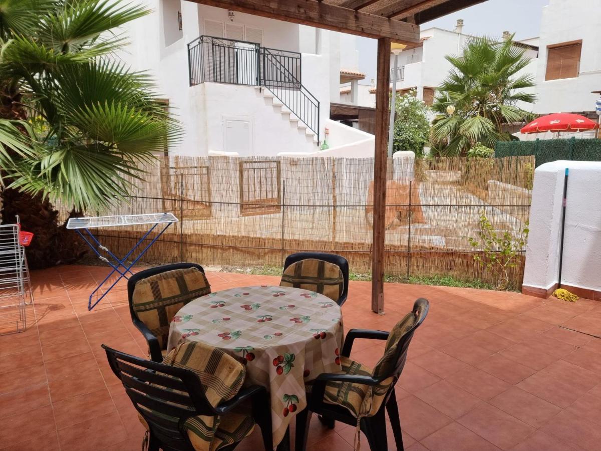 Casa Baja naturista con patio en primera linea! Vera Exterior foto